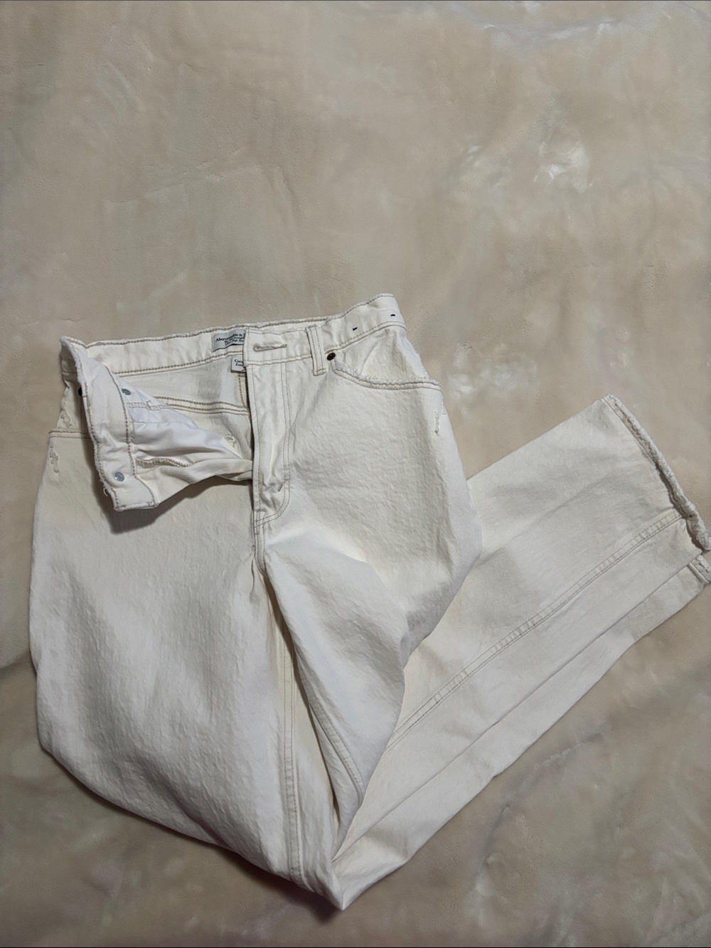 Cream white Abercrombie curve love 90s straight ultra high-rise